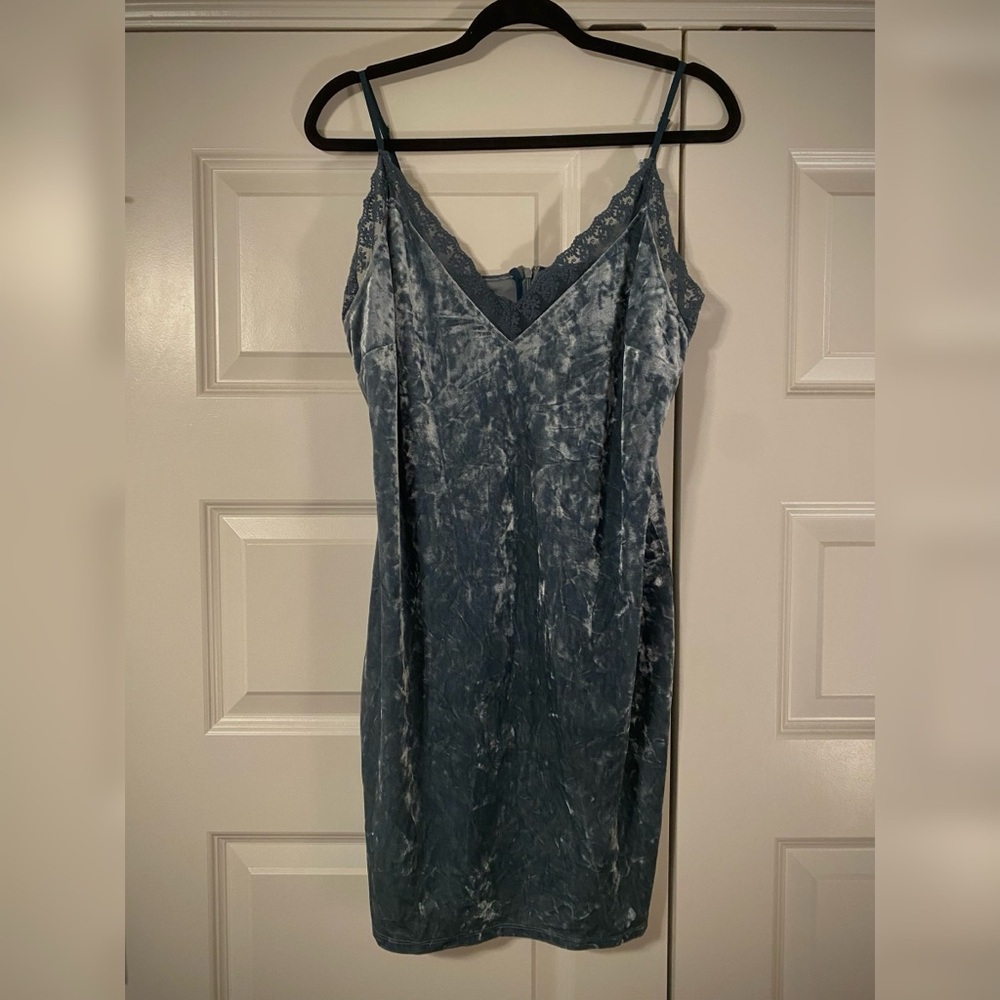 Forever 21 Crushed Velvet Slip Dress